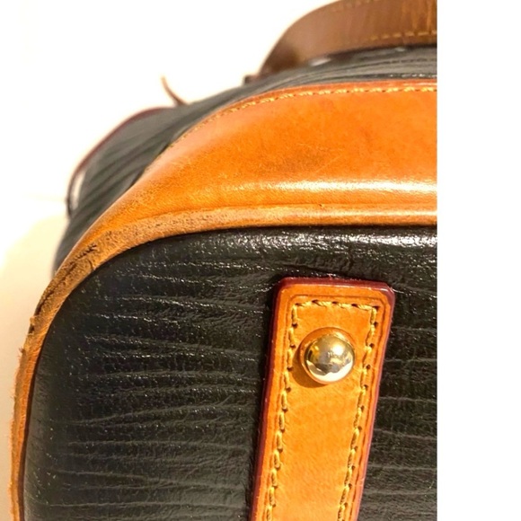 Dooney & Bourke Elegant Black and Brown Tote Bag - Picture 5 of 12